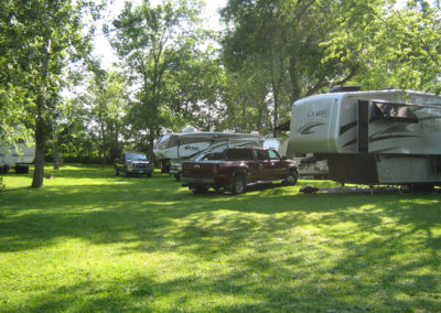RVs parked at Smugglers Cove