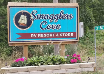 Smugglers Cove welcome sign